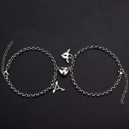 2Pcs/Set Heart Shaped Angel Wing Lock Key Magnetic Bracelet For BFFs Couples