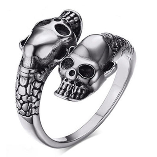 Doppelter Totenkopf-Ring aus Edelstahl